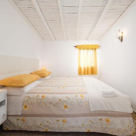 Casa Morais Bed & Breakfast Odeceixe Bagian luar foto